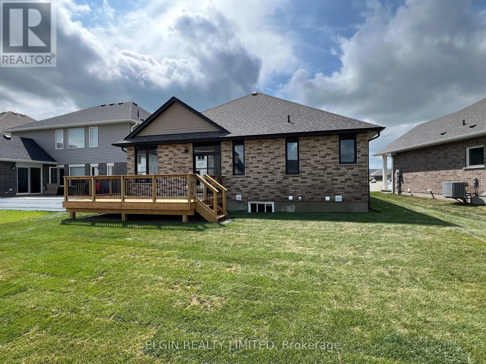 9 DUNNING WAY