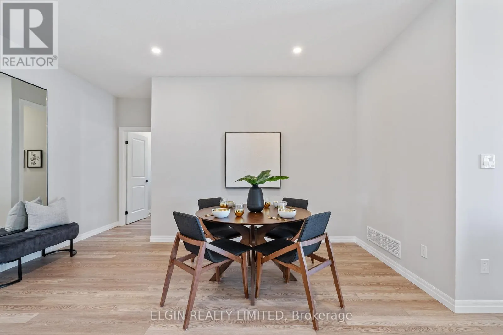 9 DUNNING WAY