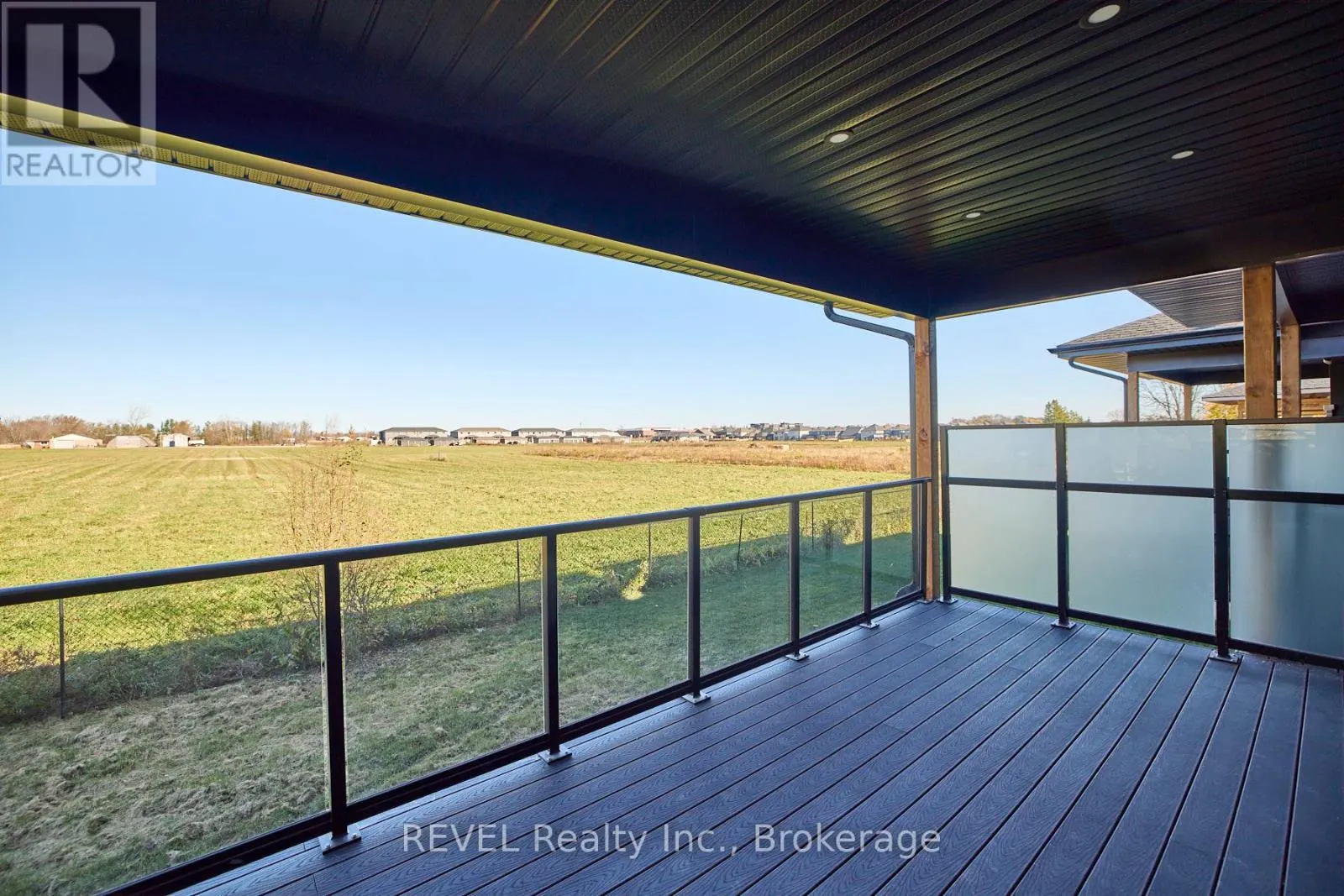 87 PORT ROBINSON ROAD