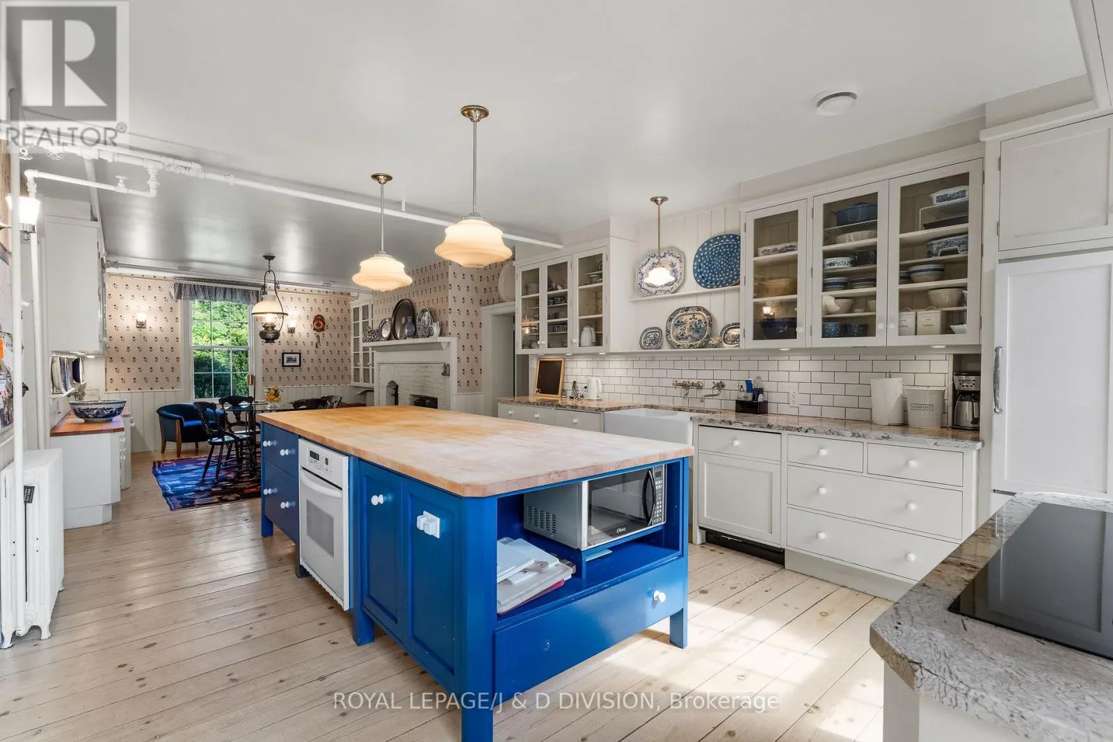 4558 COUNTY RD 10