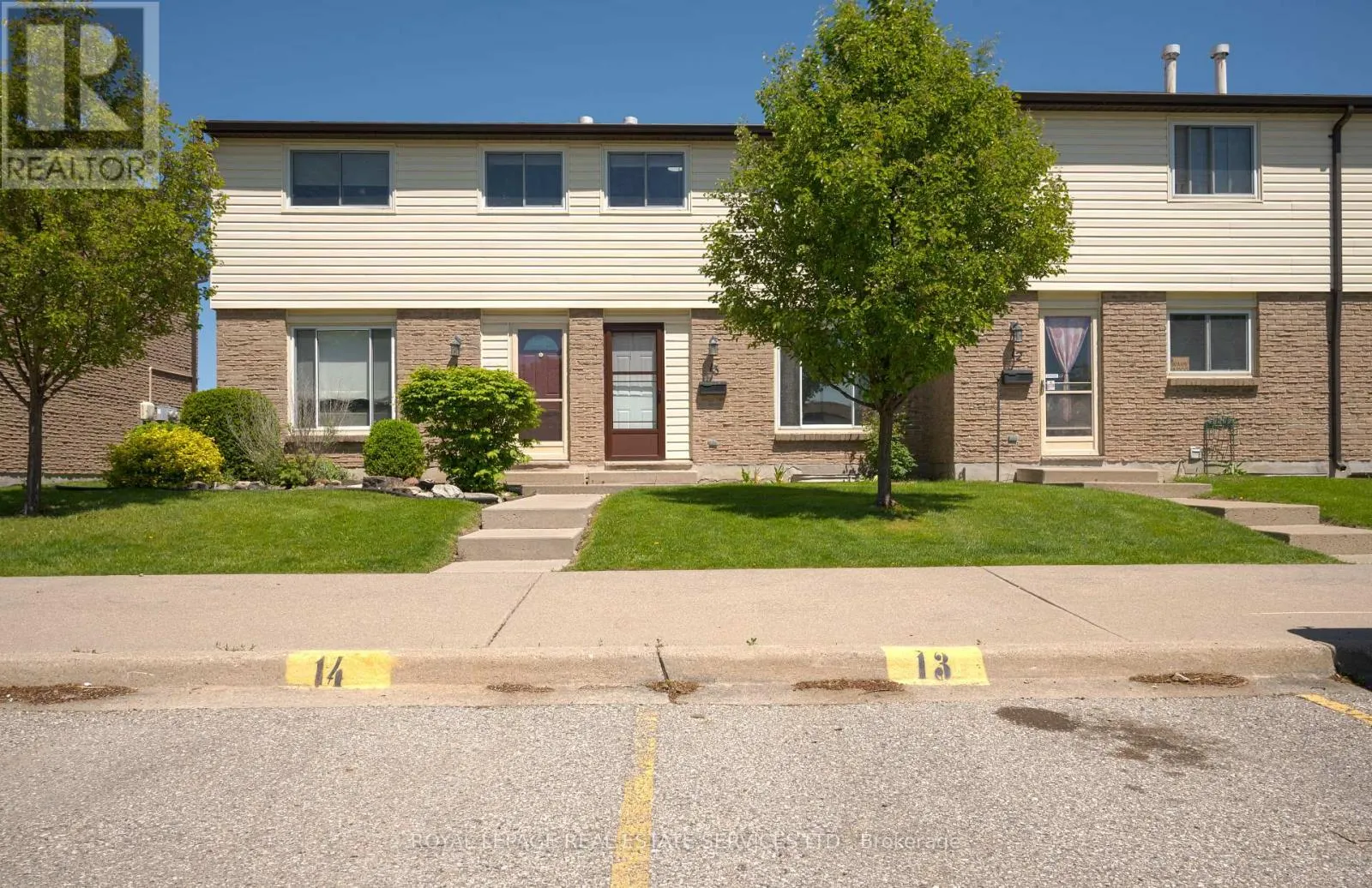 13 - 215 TRUDEAU DRIVE