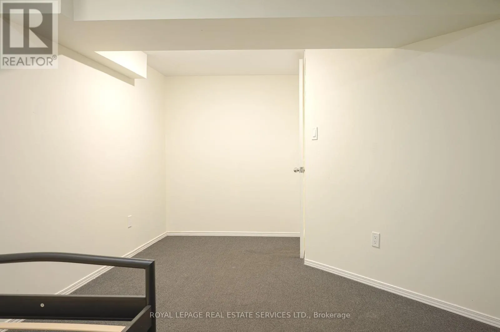 13 - 215 TRUDEAU DRIVE