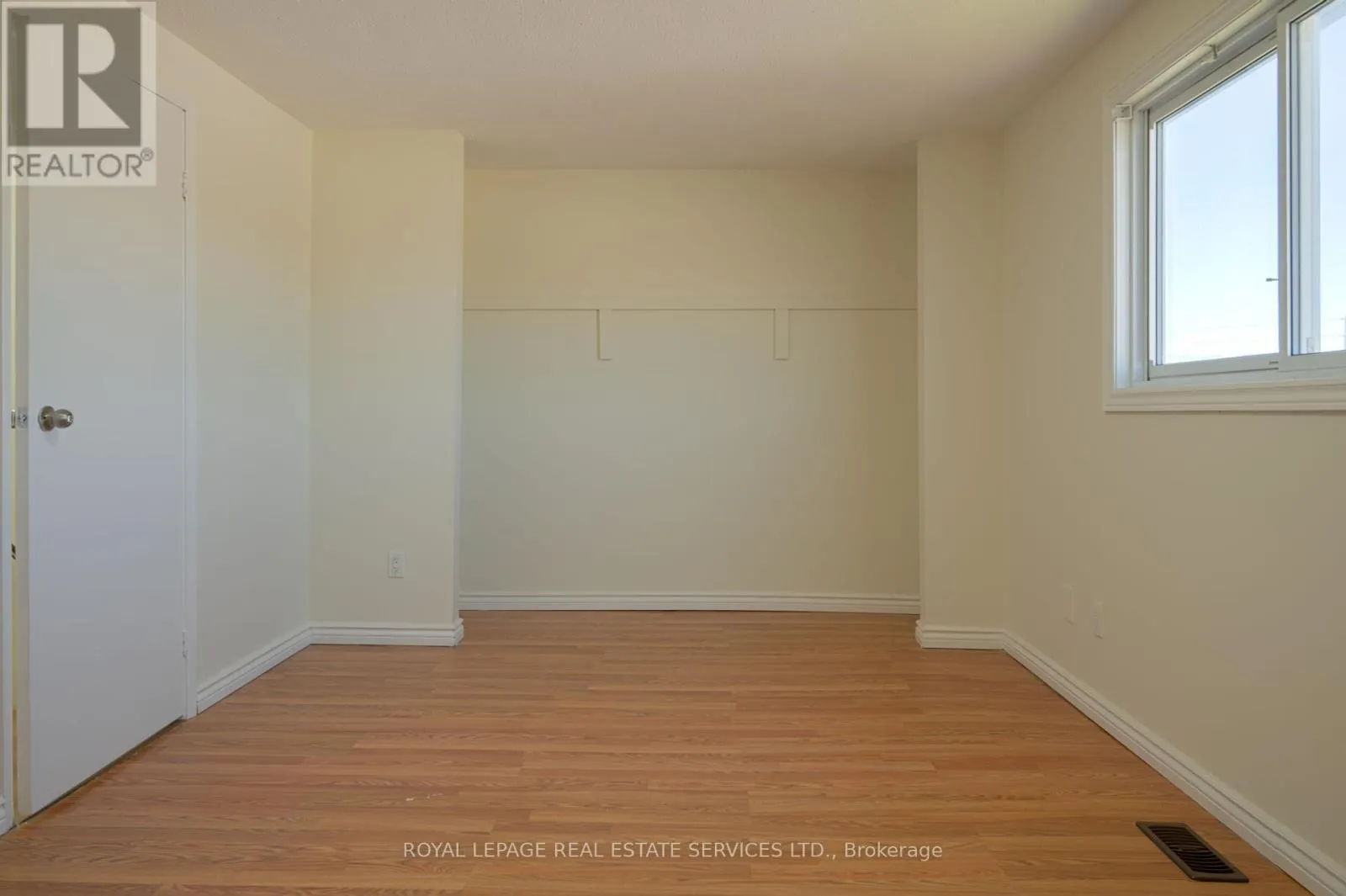 13 - 215 TRUDEAU DRIVE