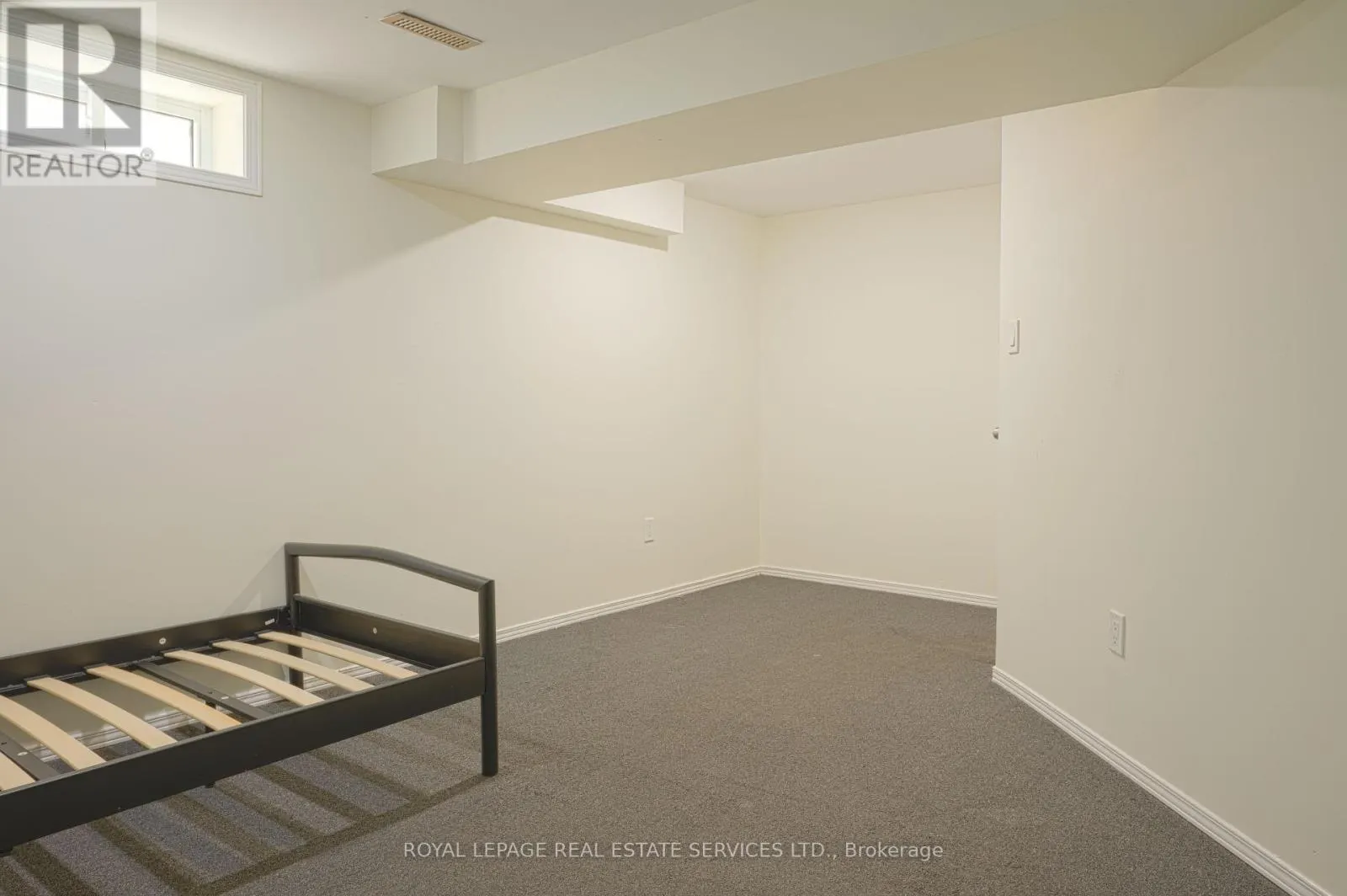 13 - 215 TRUDEAU DRIVE