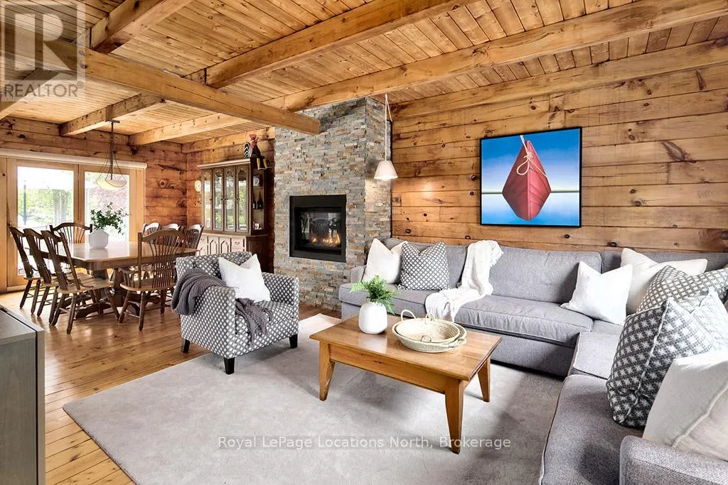 112 ALGONQUIN DRIVE