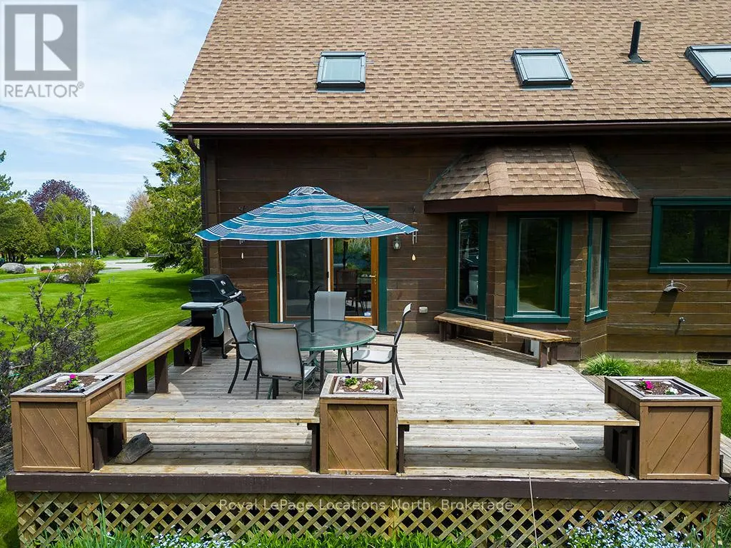 112 ALGONQUIN DRIVE