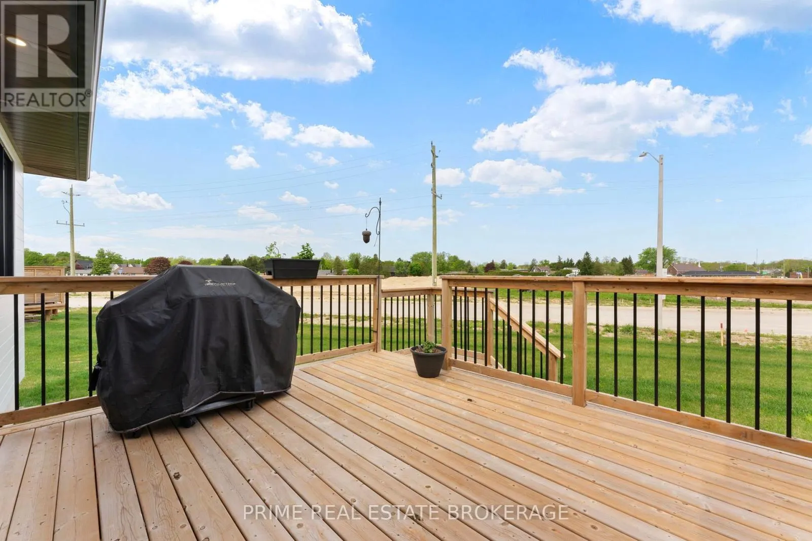 3 - 106 COASTAL CRESCENT, #3