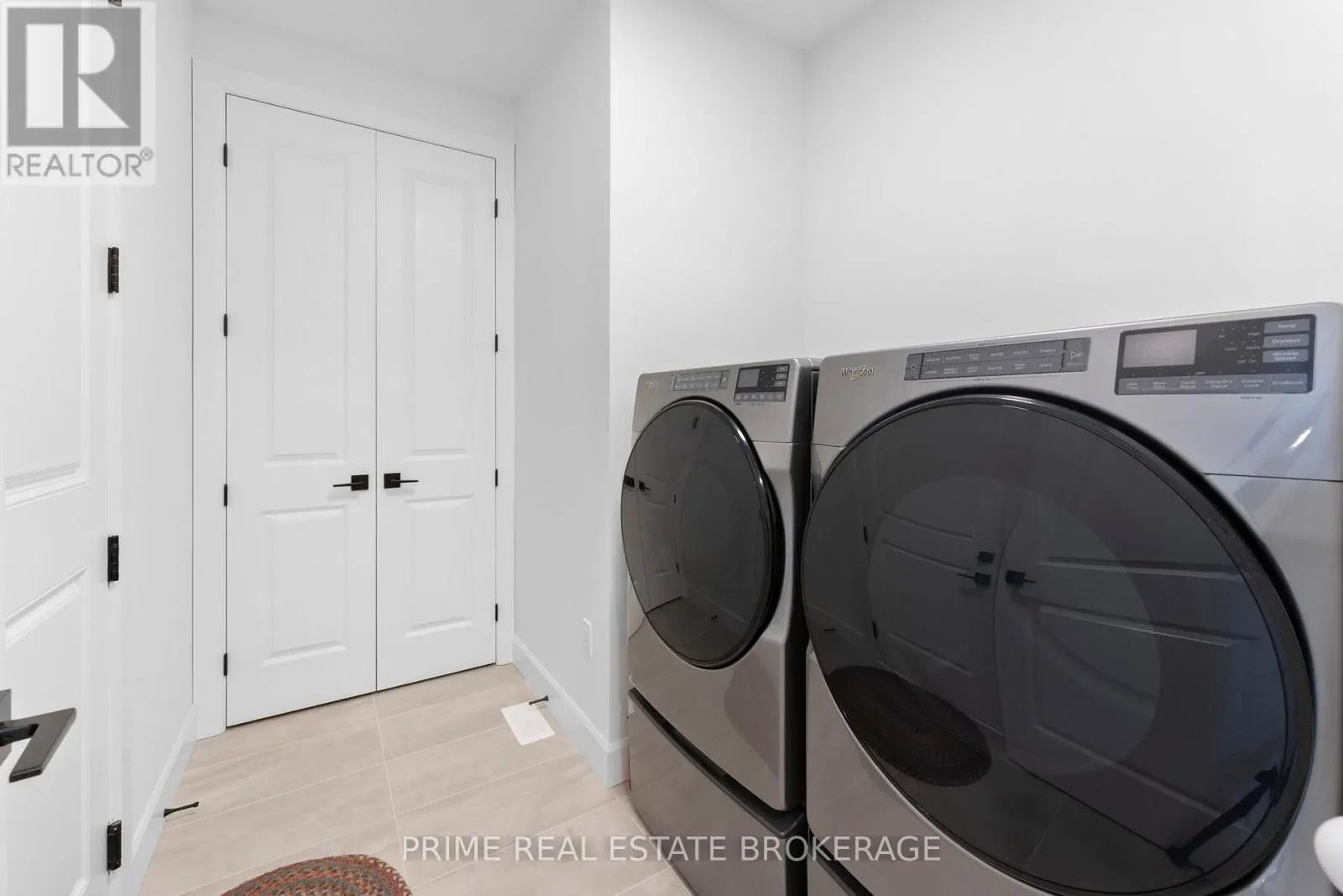 3 - 106 COASTAL CRESCENT, #3