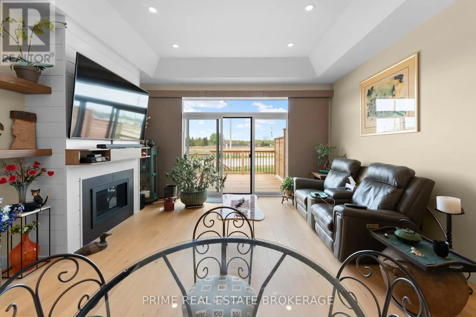 3 - 106 COASTAL CRESCENT, #3