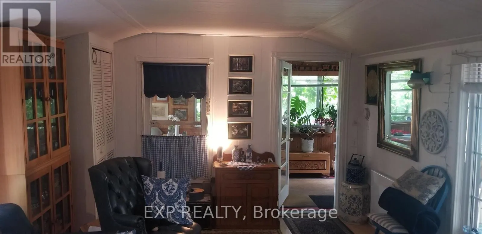 5693 EAST TOWNLINE ROAD
