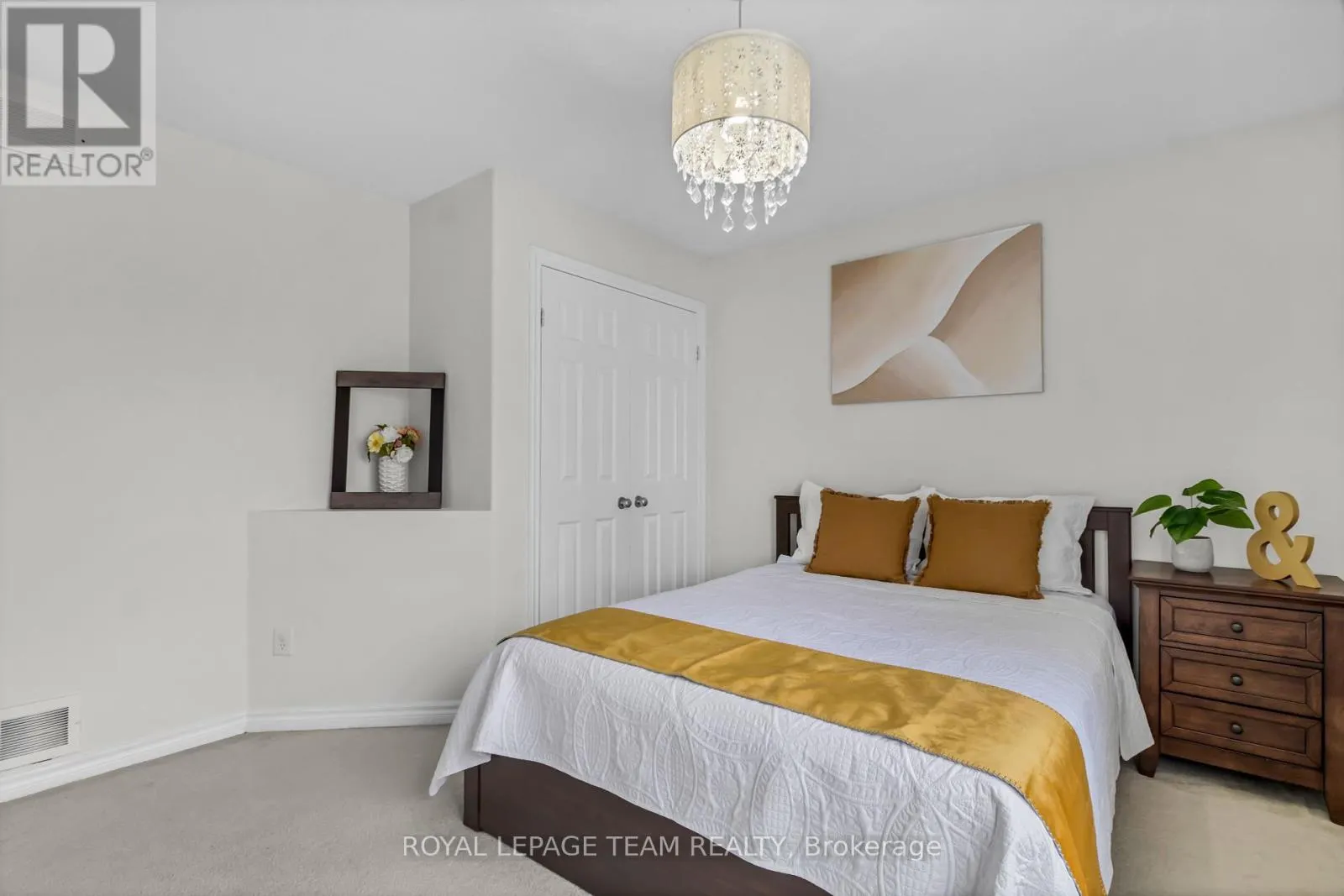 3728 MOUNTAIN MEADOWS CRESCENT