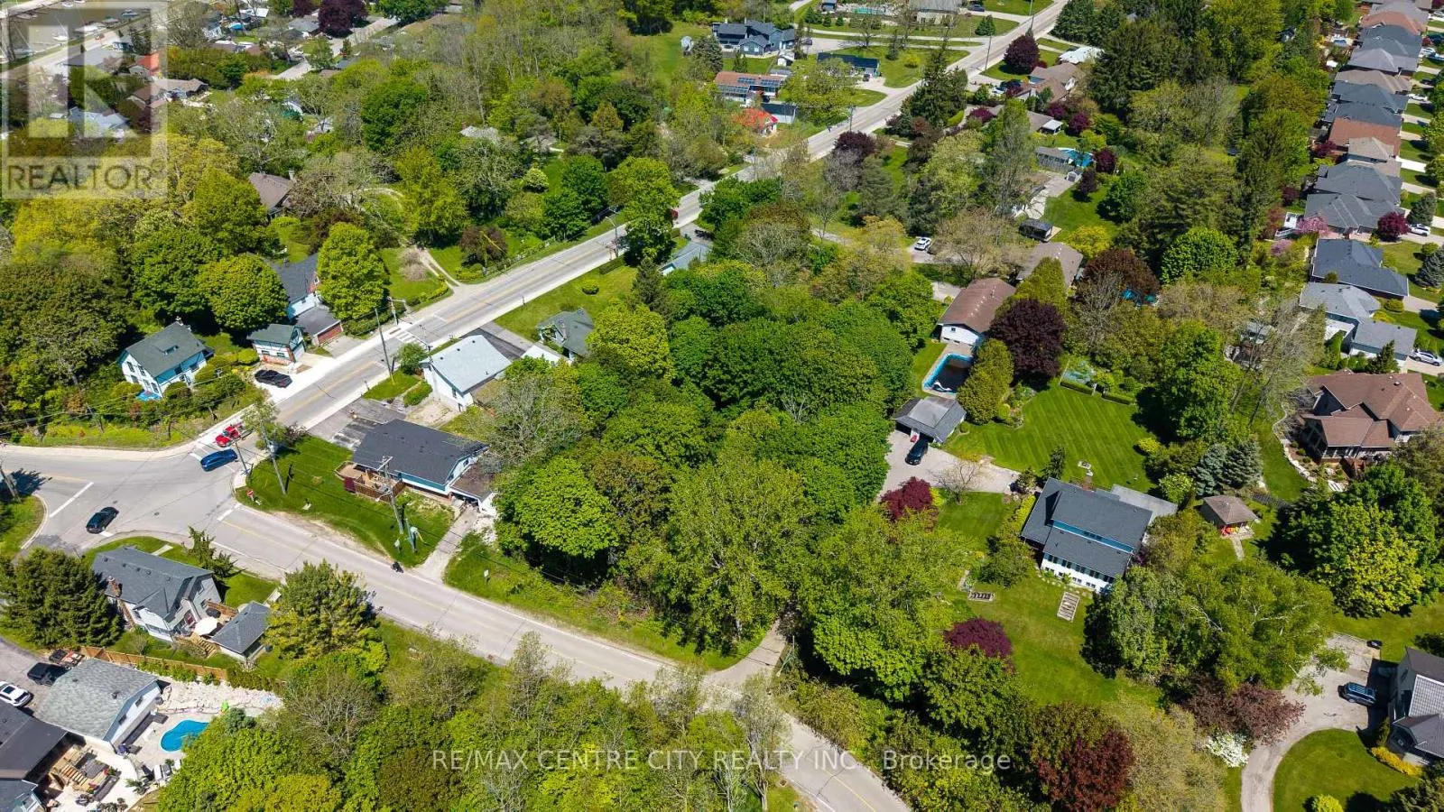 4500 EAST ROAD
