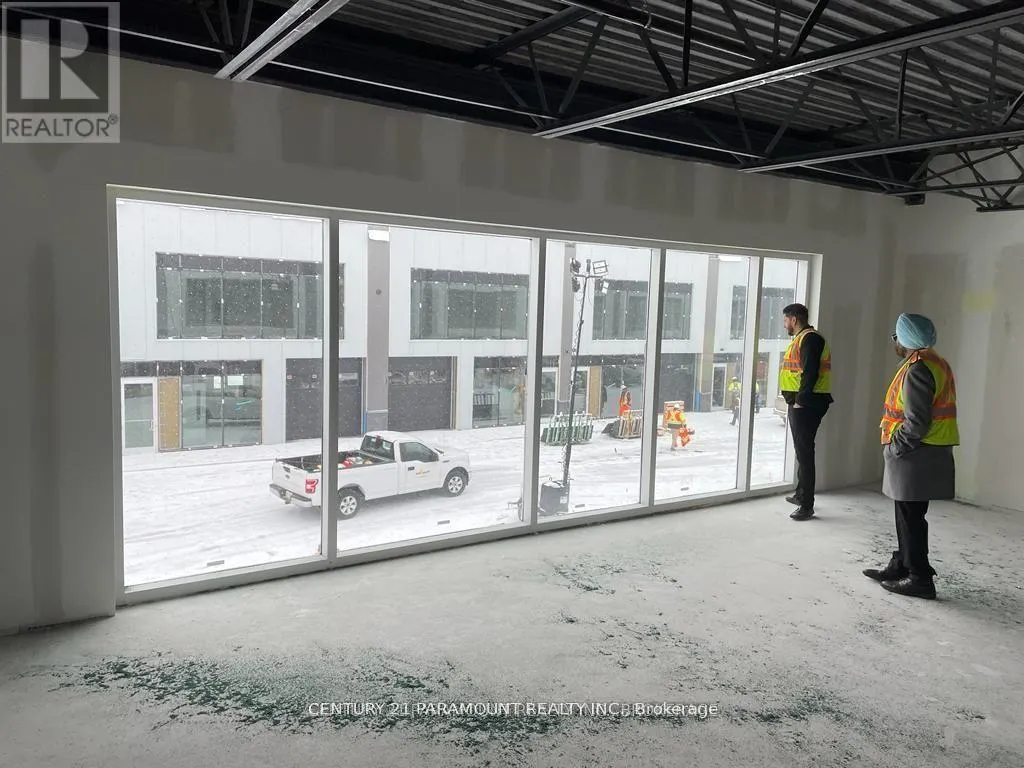 18 - 587 HANLON CREEK BOULEVARD