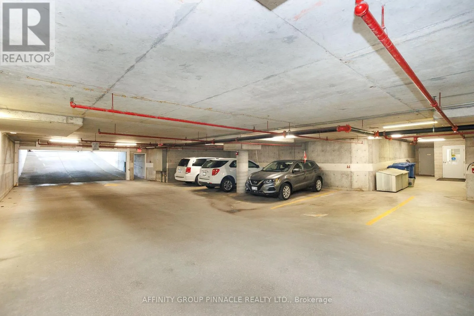 203 - 4 HERITAGE WAY, #203