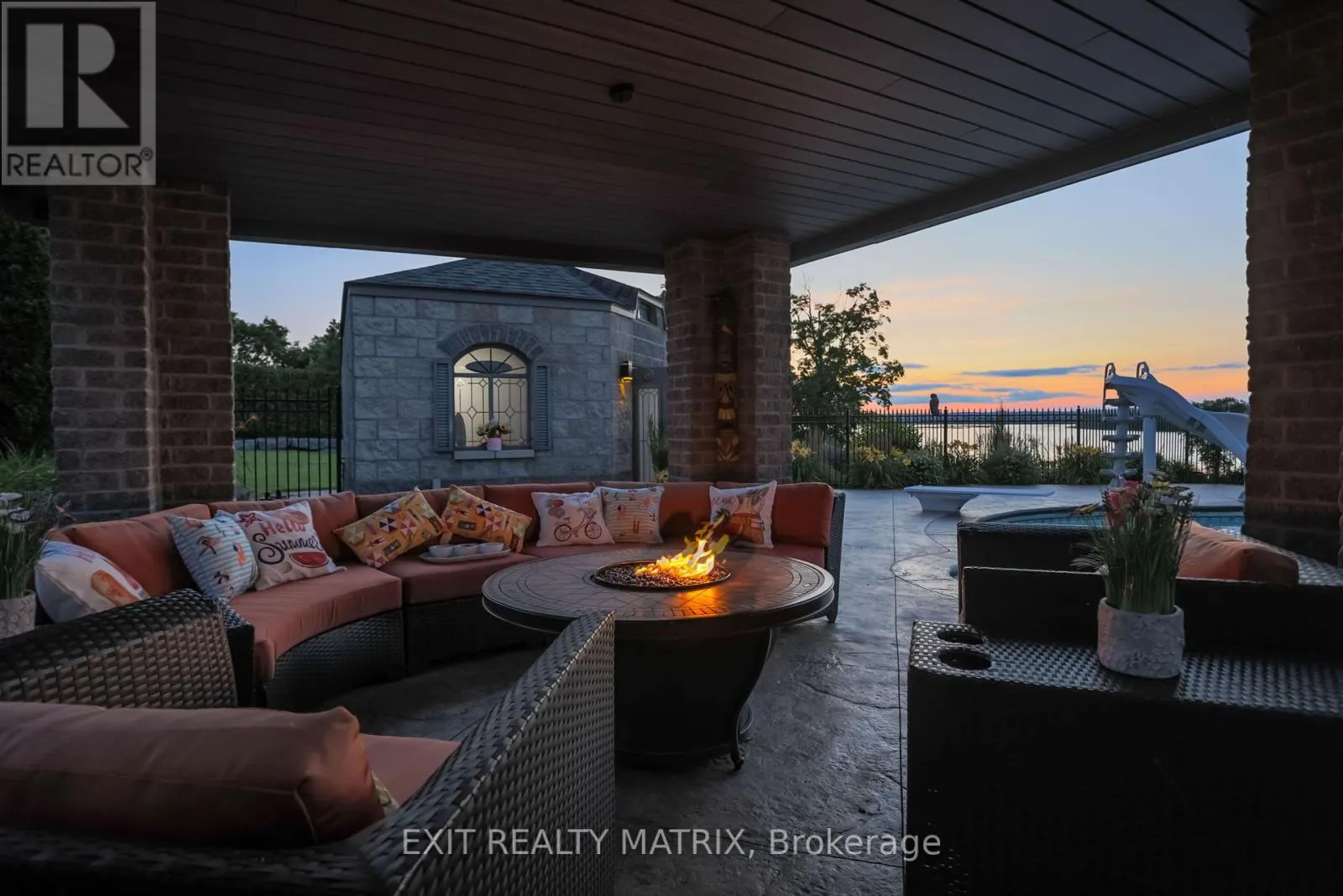 3835 OLD HIGHWAY 17