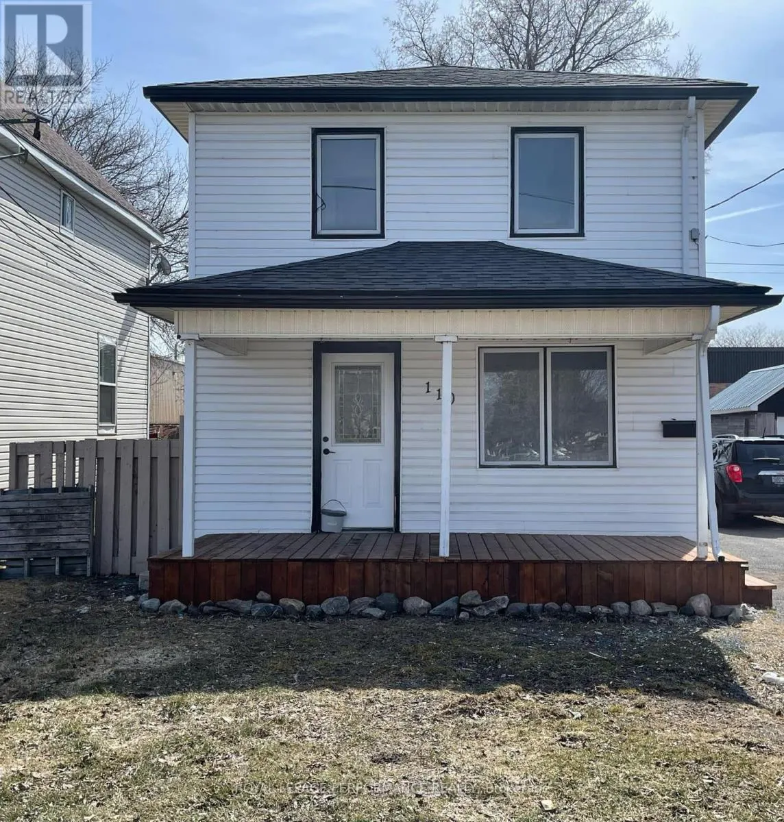 110-110A ELEVENTH STREET E