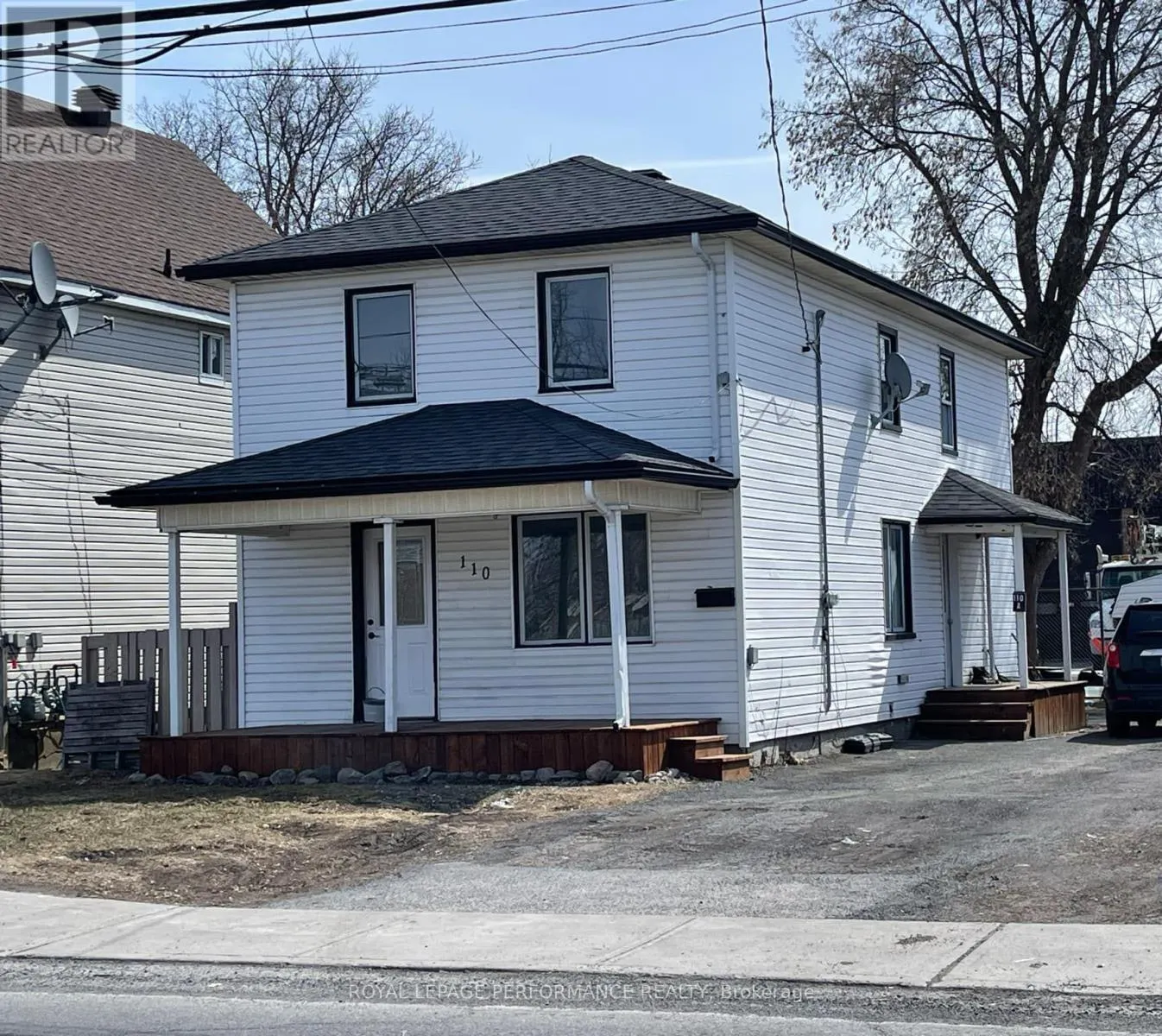 110-110A ELEVENTH STREET E
