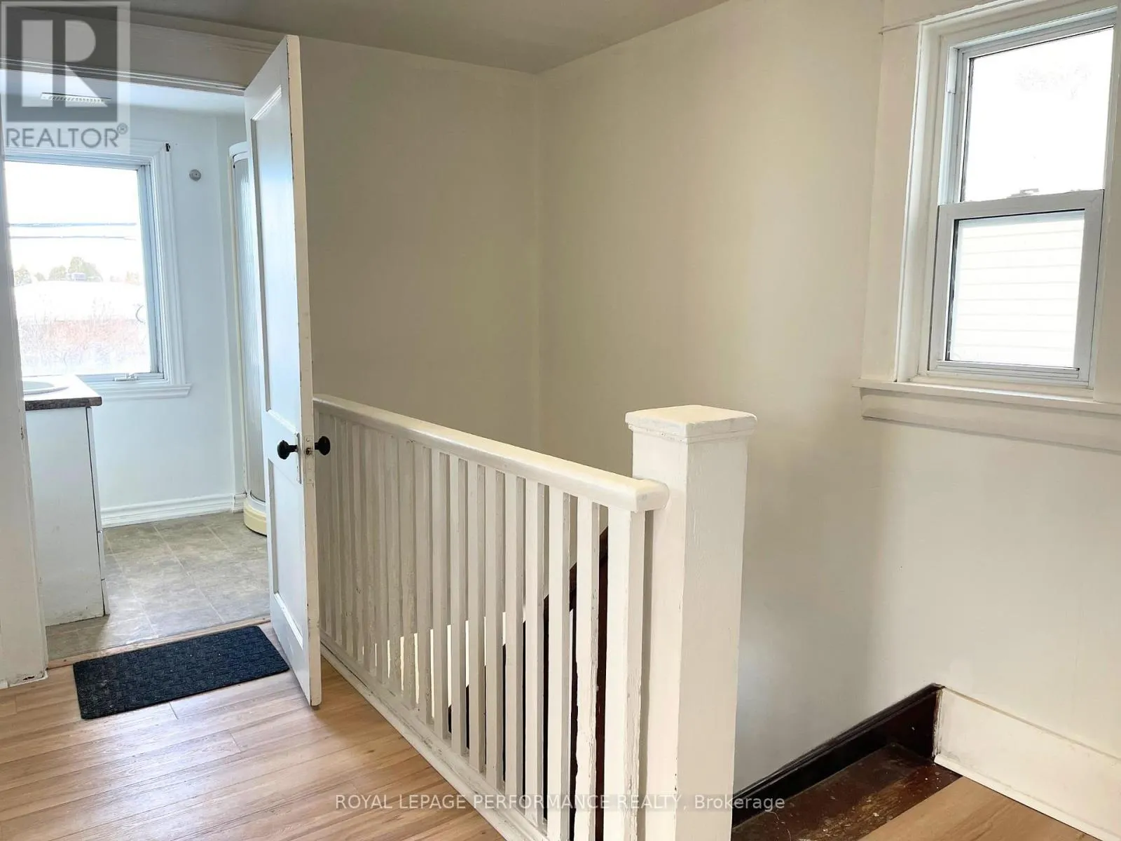 110-110A ELEVENTH STREET E