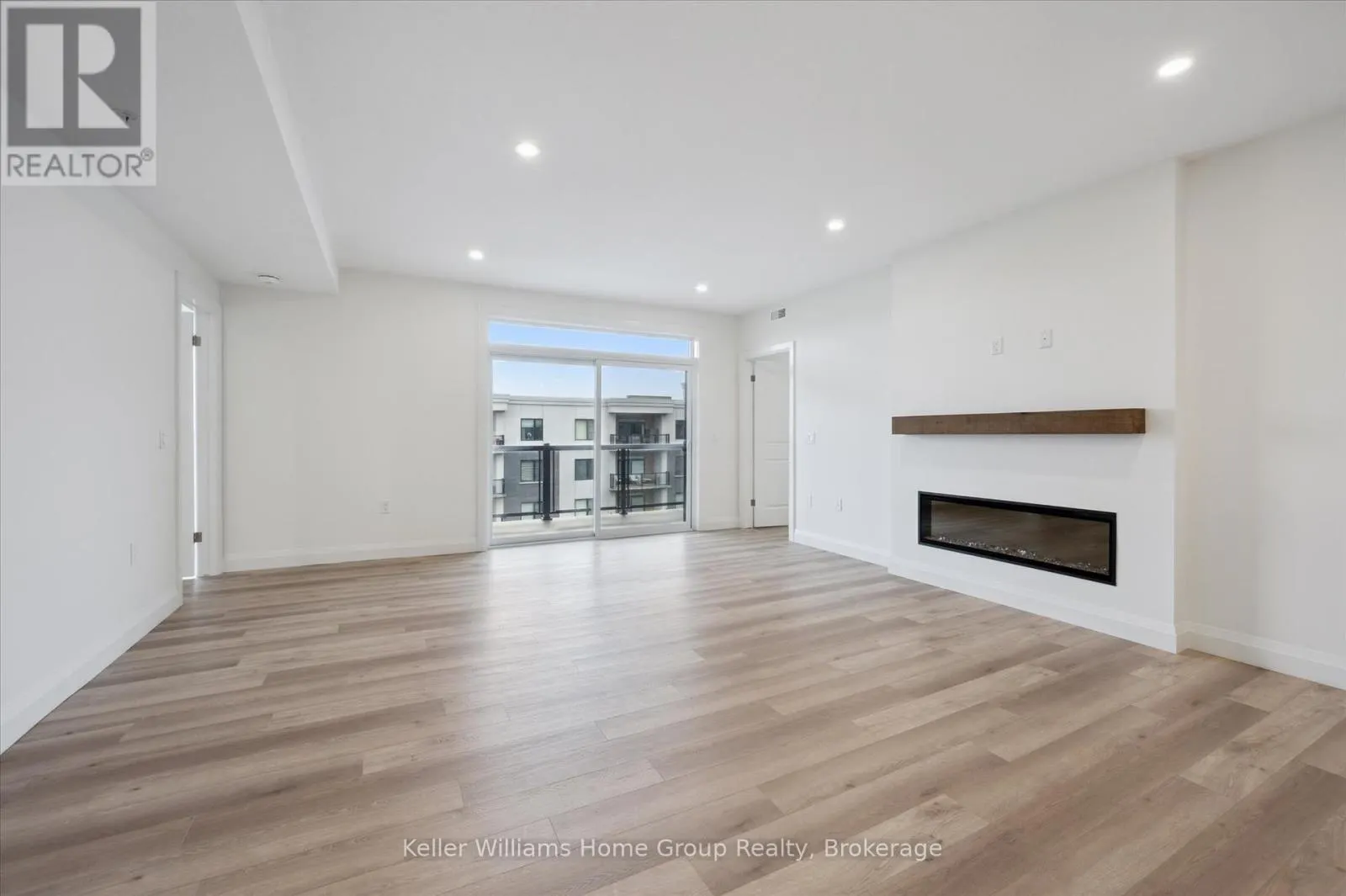 412 - 99B FARLEY ROAD, #412