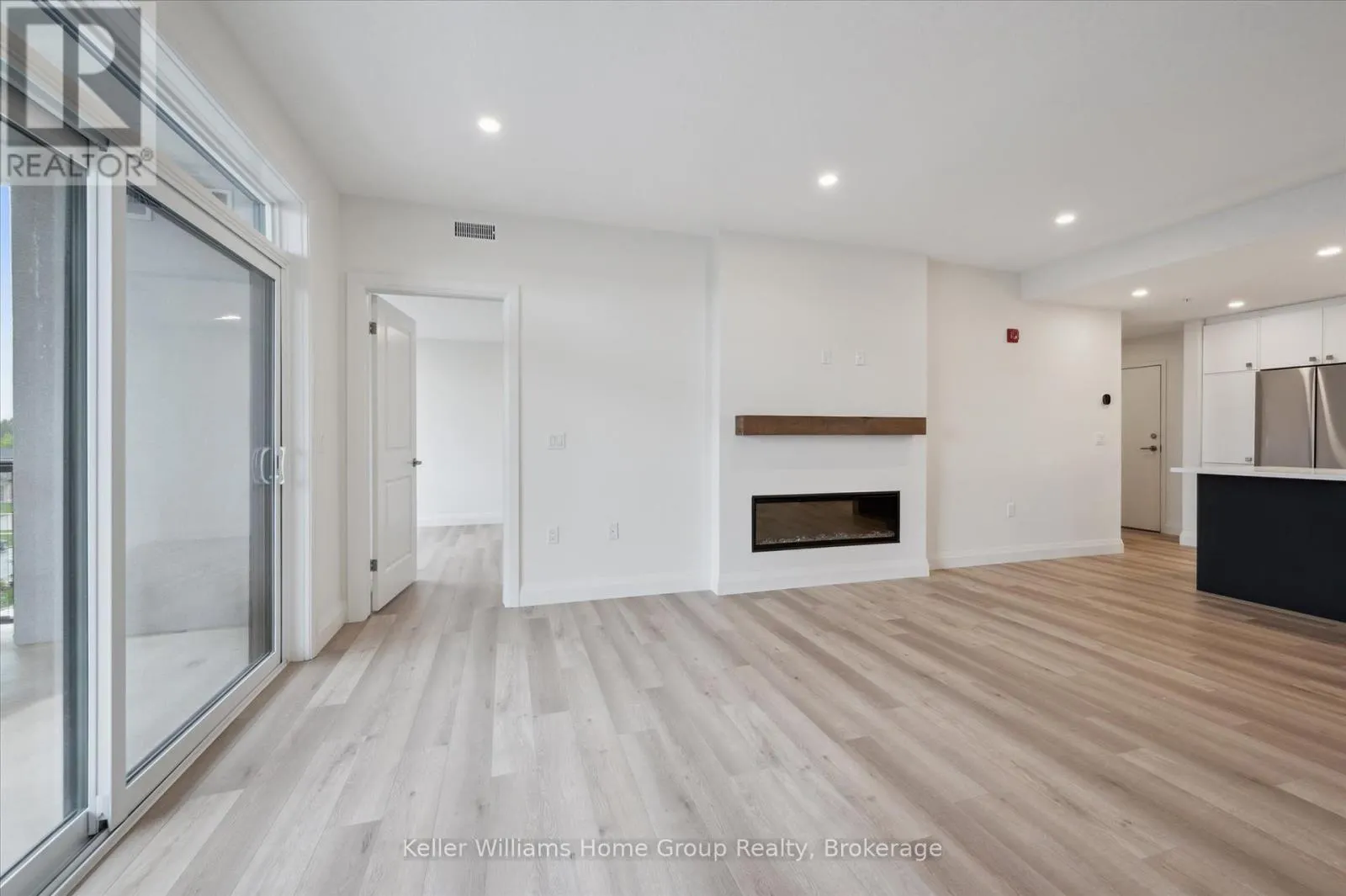 412 - 99B FARLEY ROAD, #412
