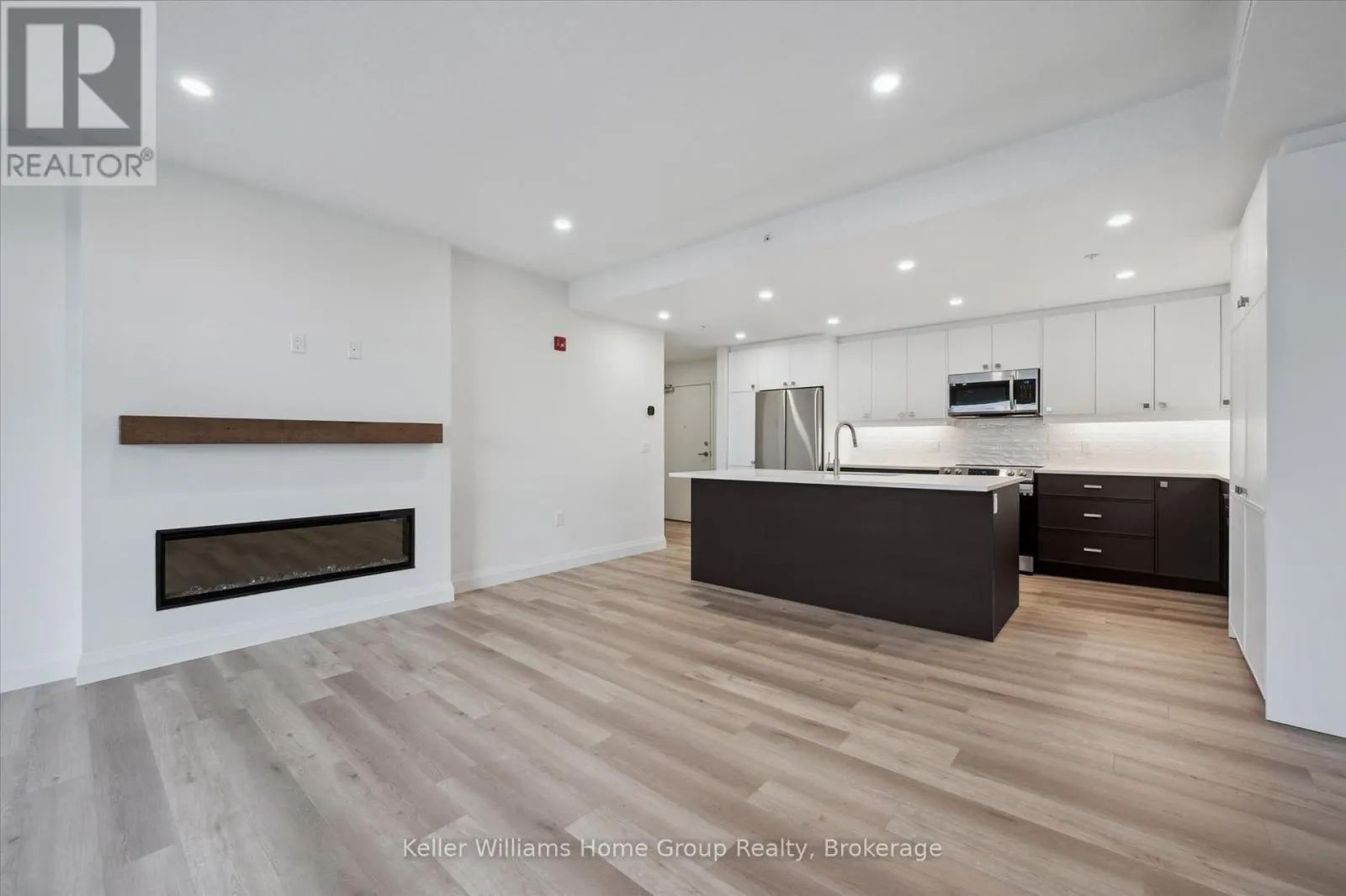 412 - 99B FARLEY ROAD, #412
