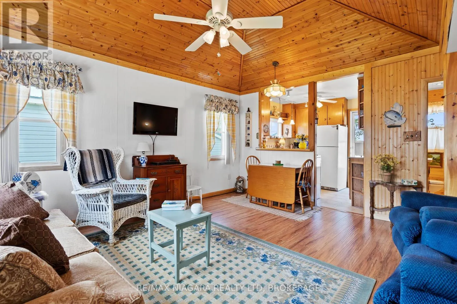 12807-12815 LAKESHORE ROAD