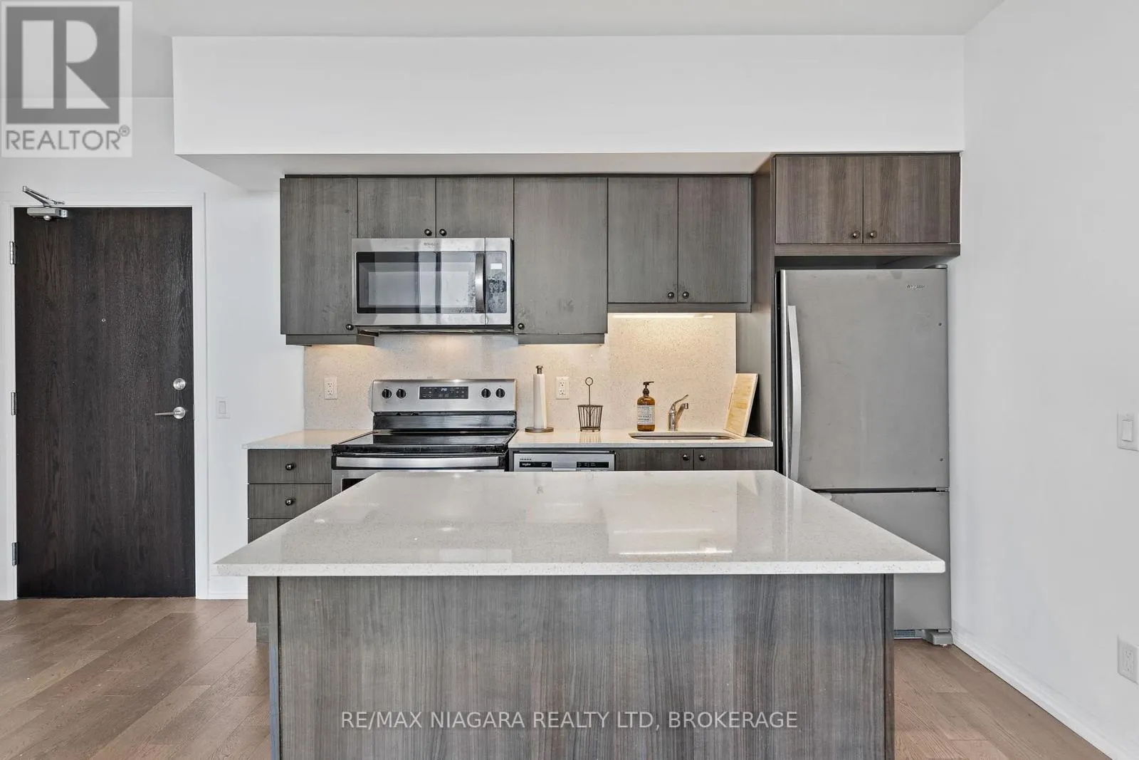 #702 - 7711 GREEN VISTA GATE, ##702