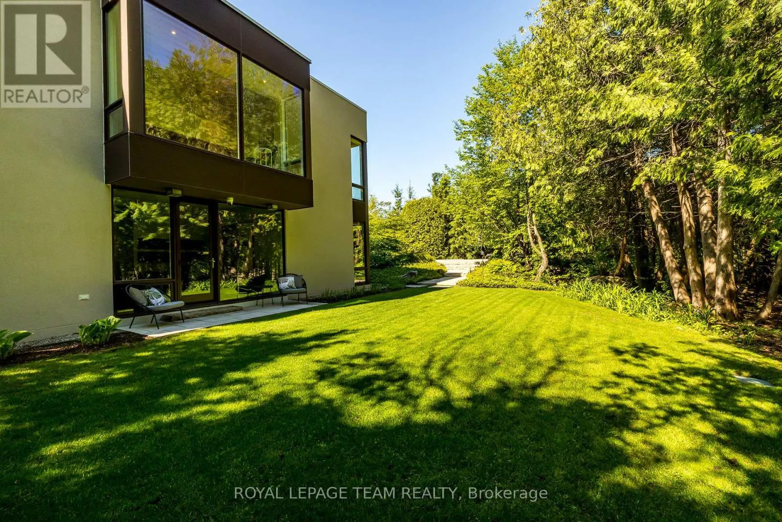 14 KANATA ROCKERIES PRIVATE