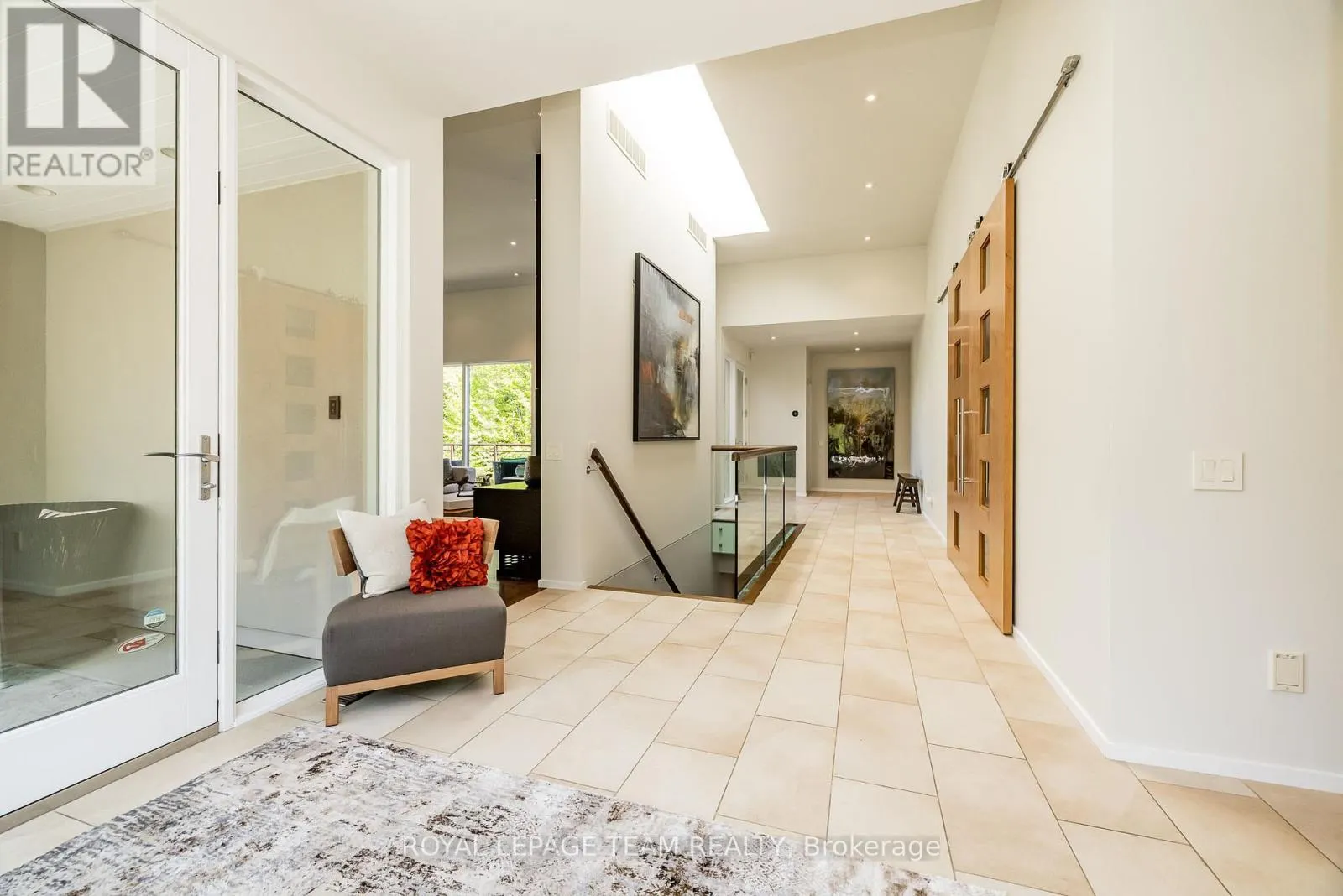 14 KANATA ROCKERIES PRIVATE