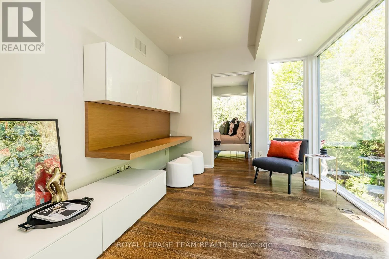 14 KANATA ROCKERIES PRIVATE