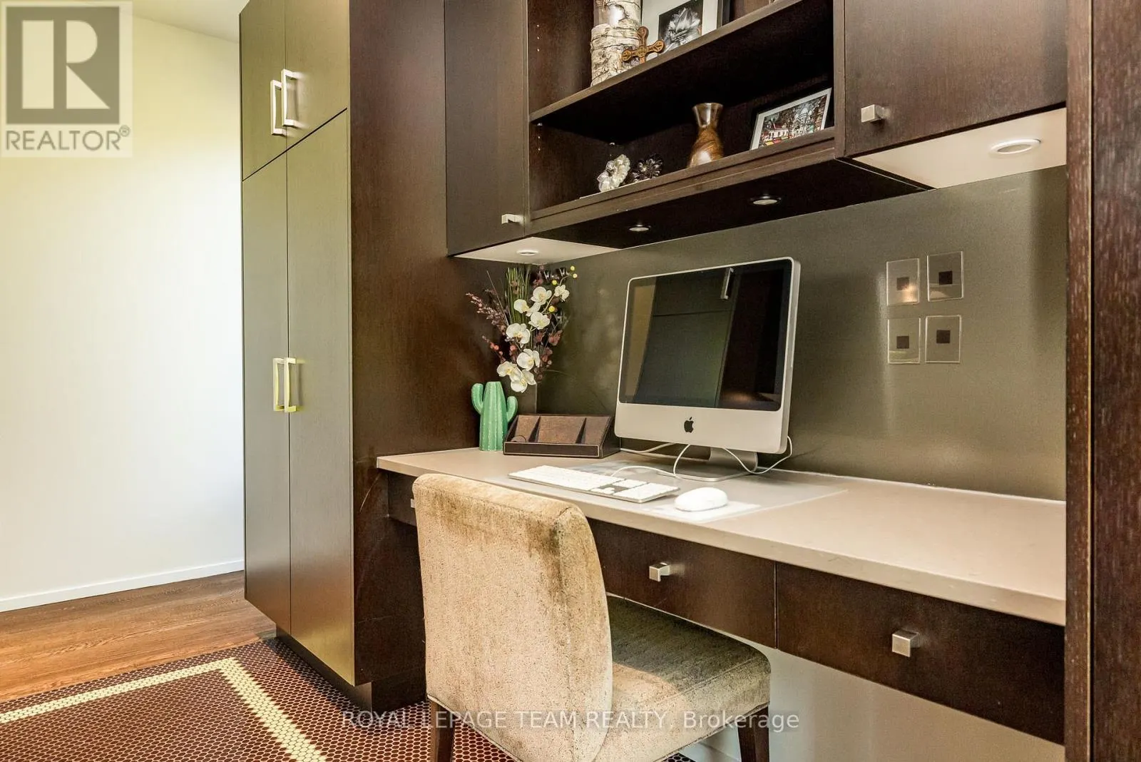 14 KANATA ROCKERIES PRIVATE