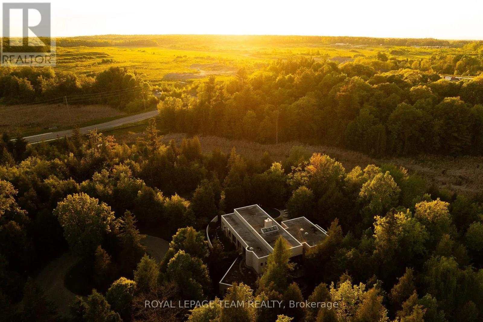 14 KANATA ROCKERIES PRIVATE