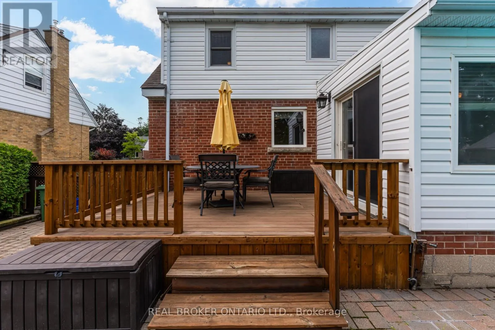 21 GAILMONT DRIVE