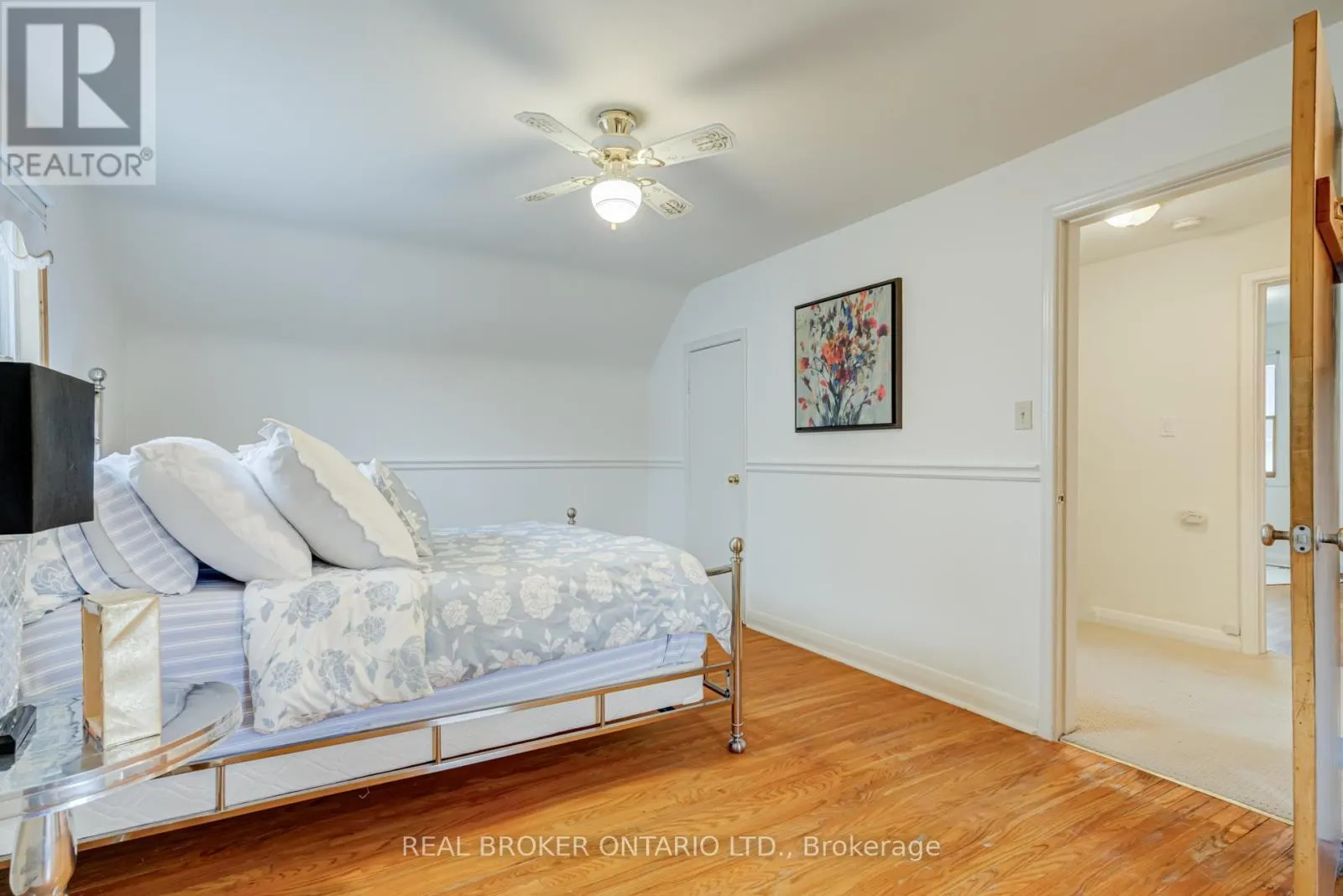 21 GAILMONT DRIVE