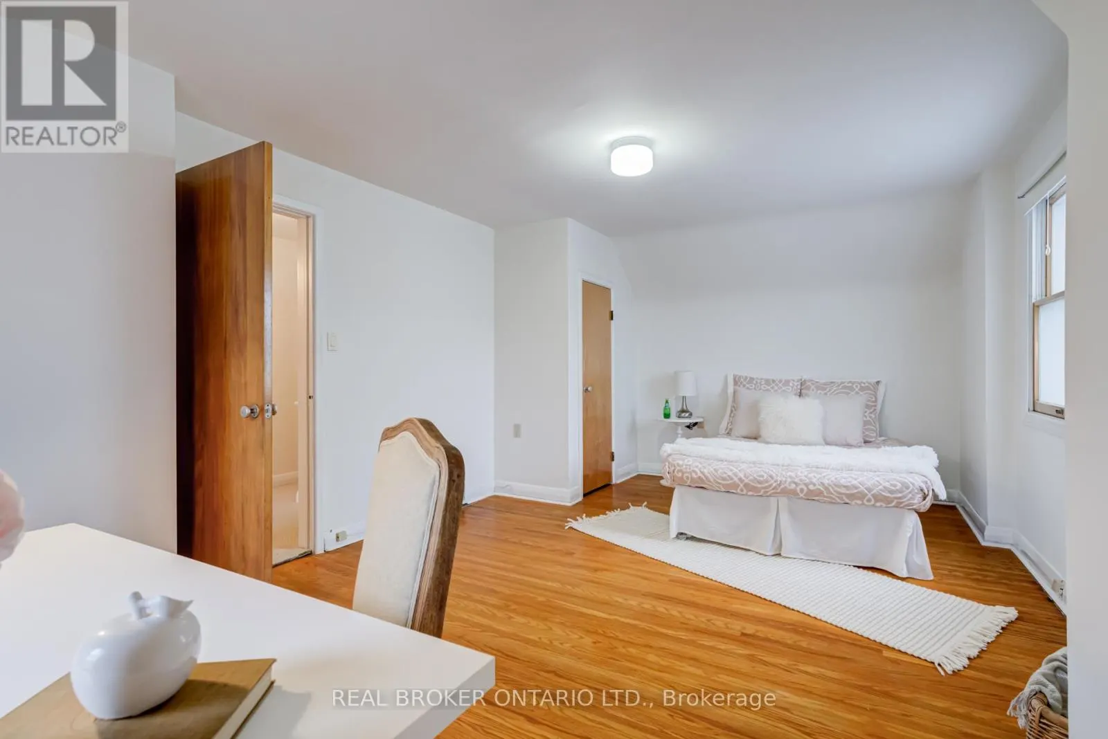 21 GAILMONT DRIVE