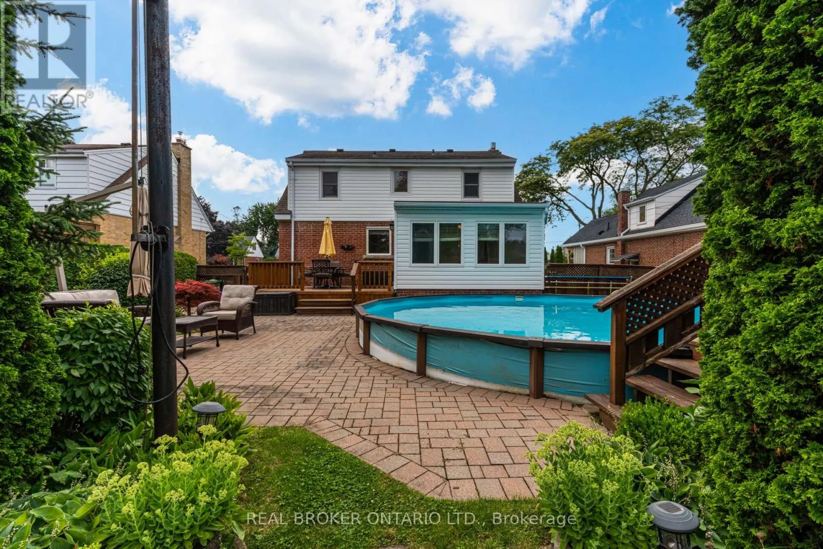 21 GAILMONT DRIVE