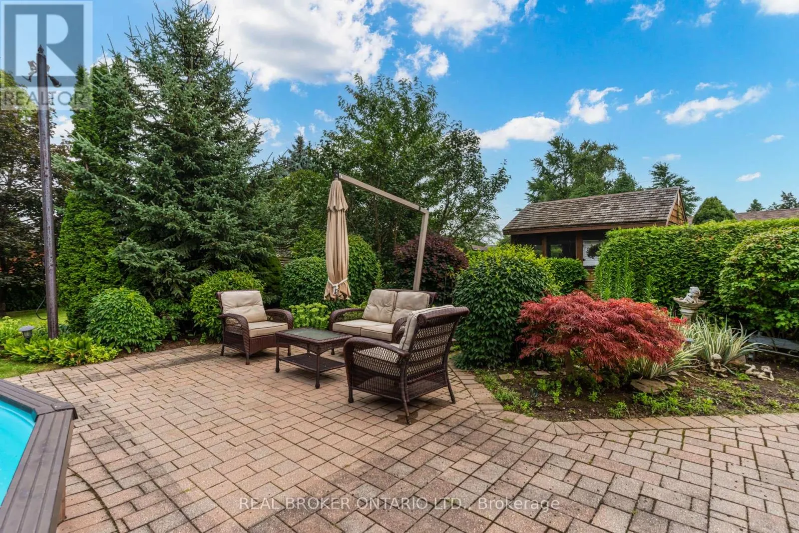 21 GAILMONT DRIVE