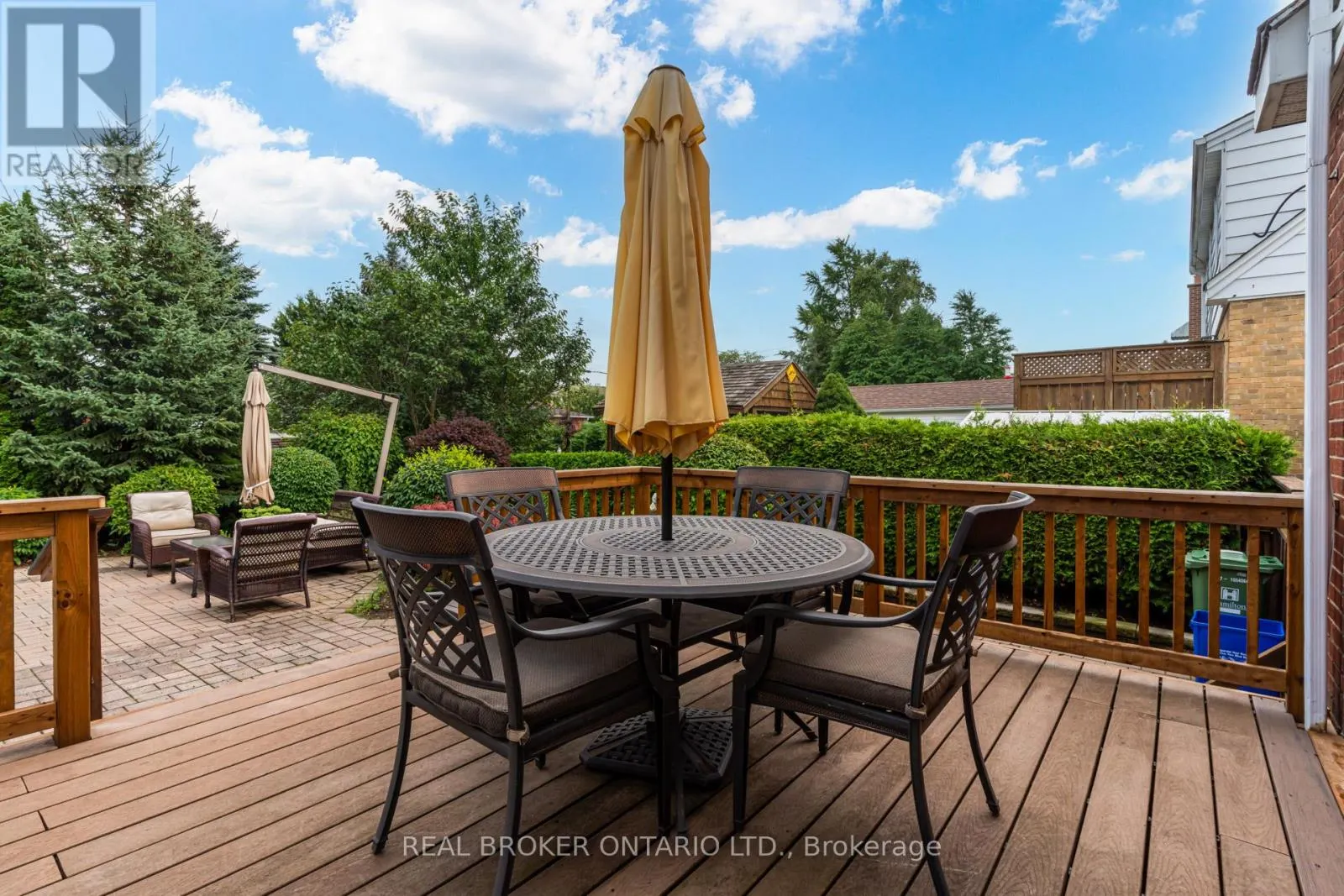 21 GAILMONT DRIVE