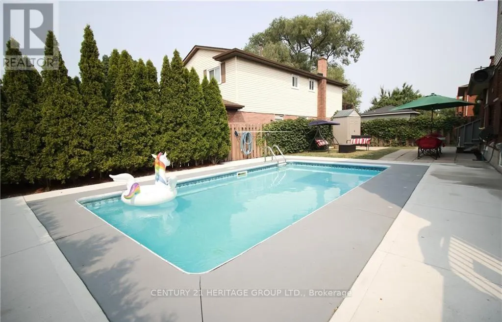 66 SEATON PLACE DRIVE