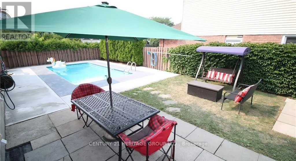 66 SEATON PLACE DRIVE