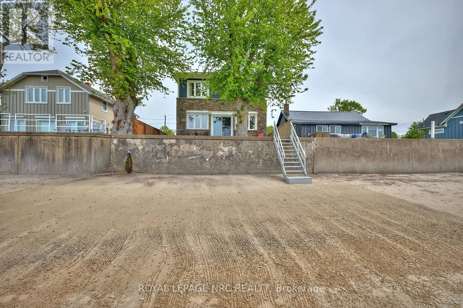11565 BEACH ROAD E