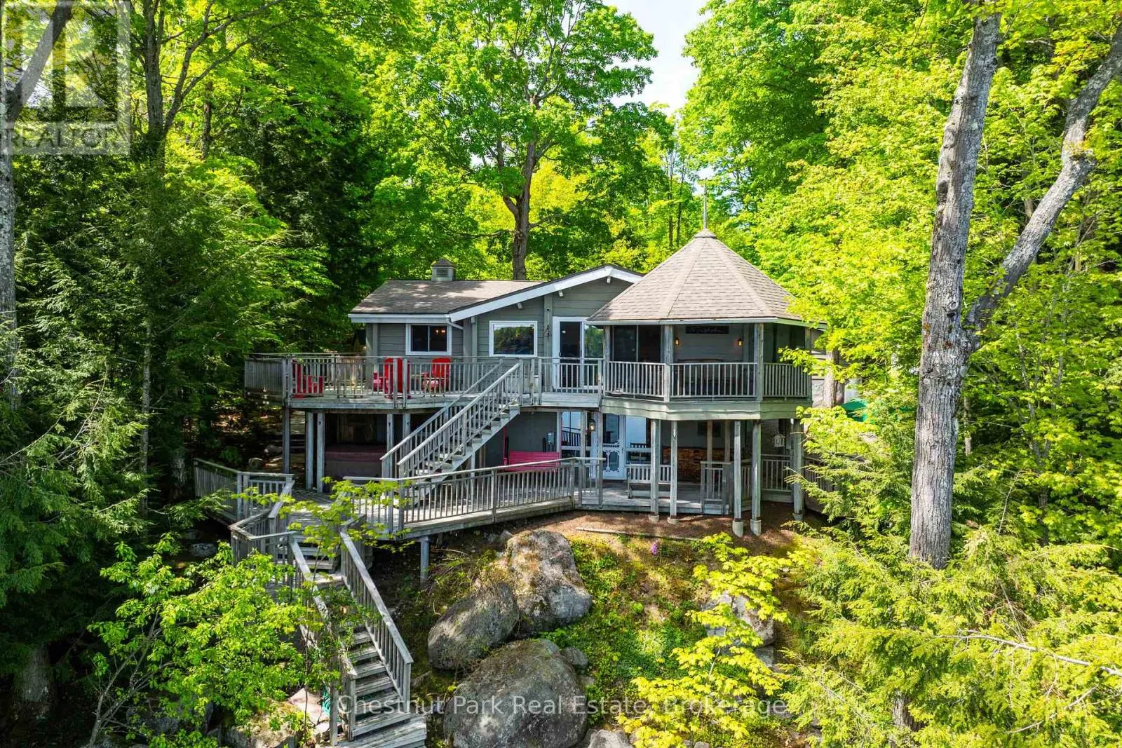 3 - 1246 DUDLEY ROAD, #3