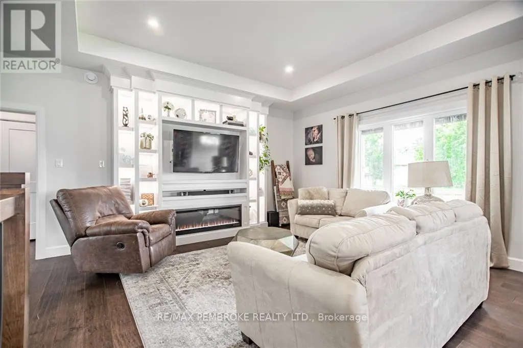 370 MURPHY ROAD