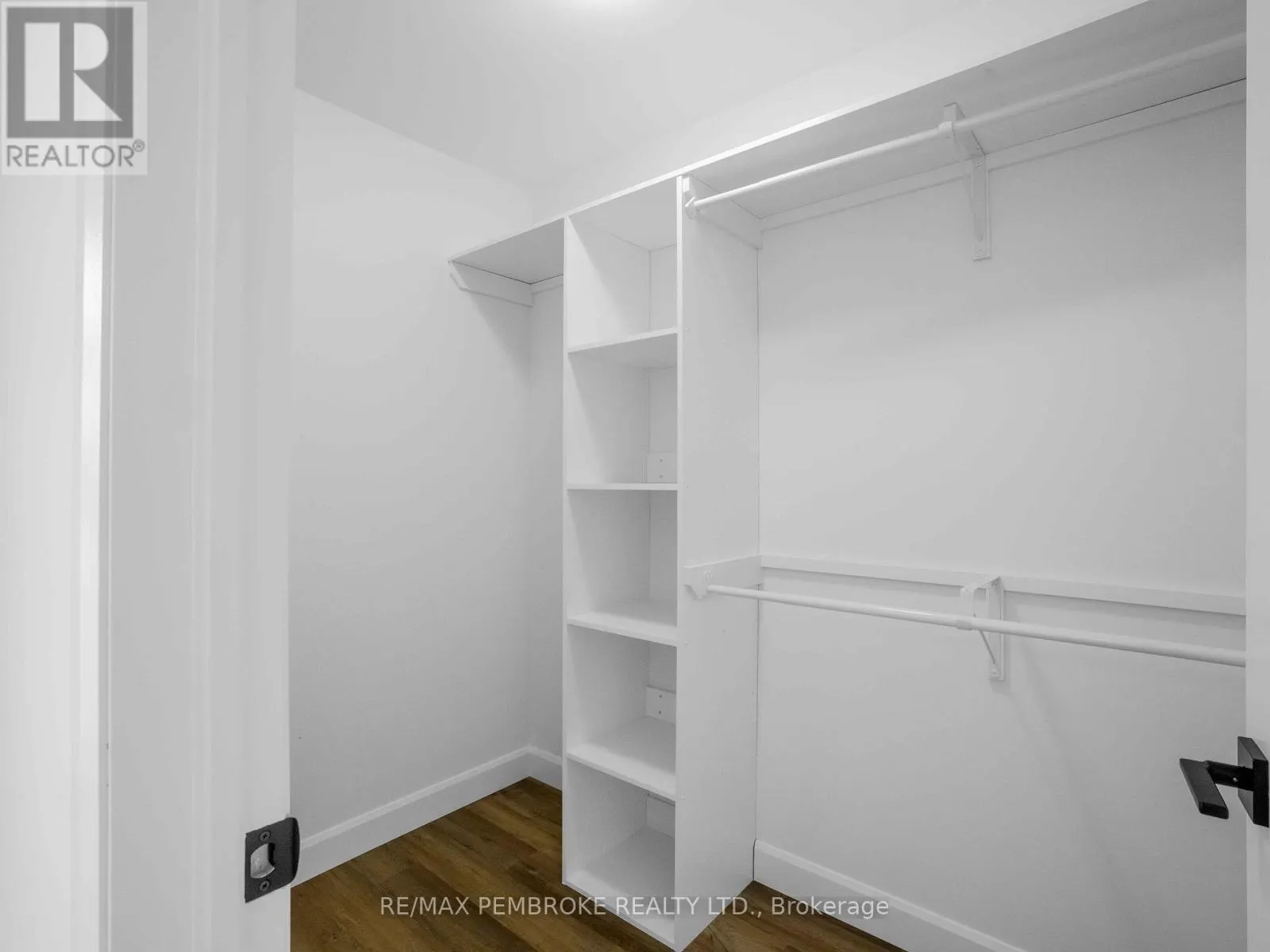 13 NORTHBROOK STREET