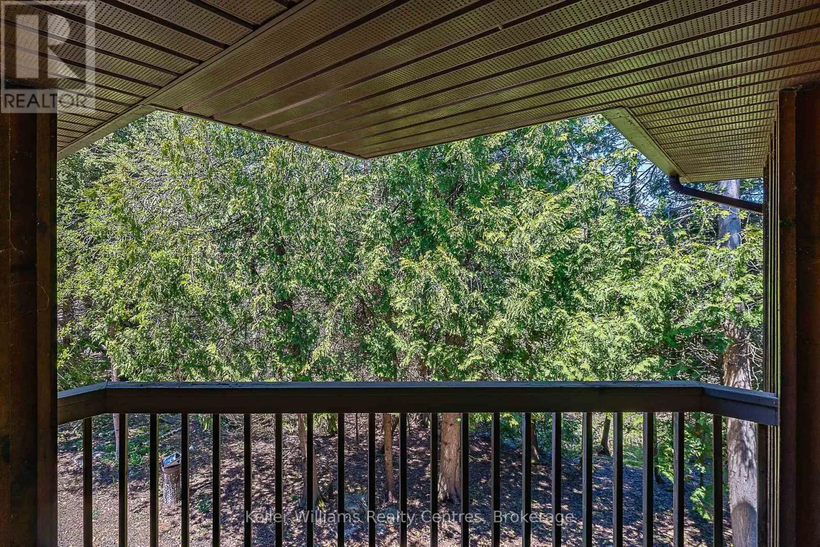 137 PINE TREE HARBOUR ROAD