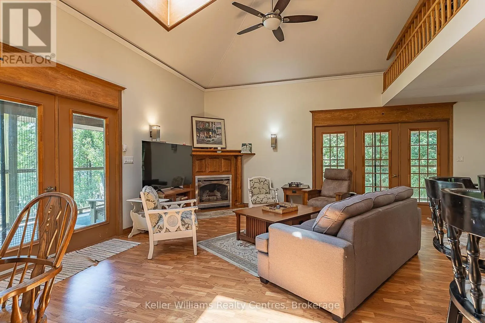 137 PINE TREE HARBOUR ROAD