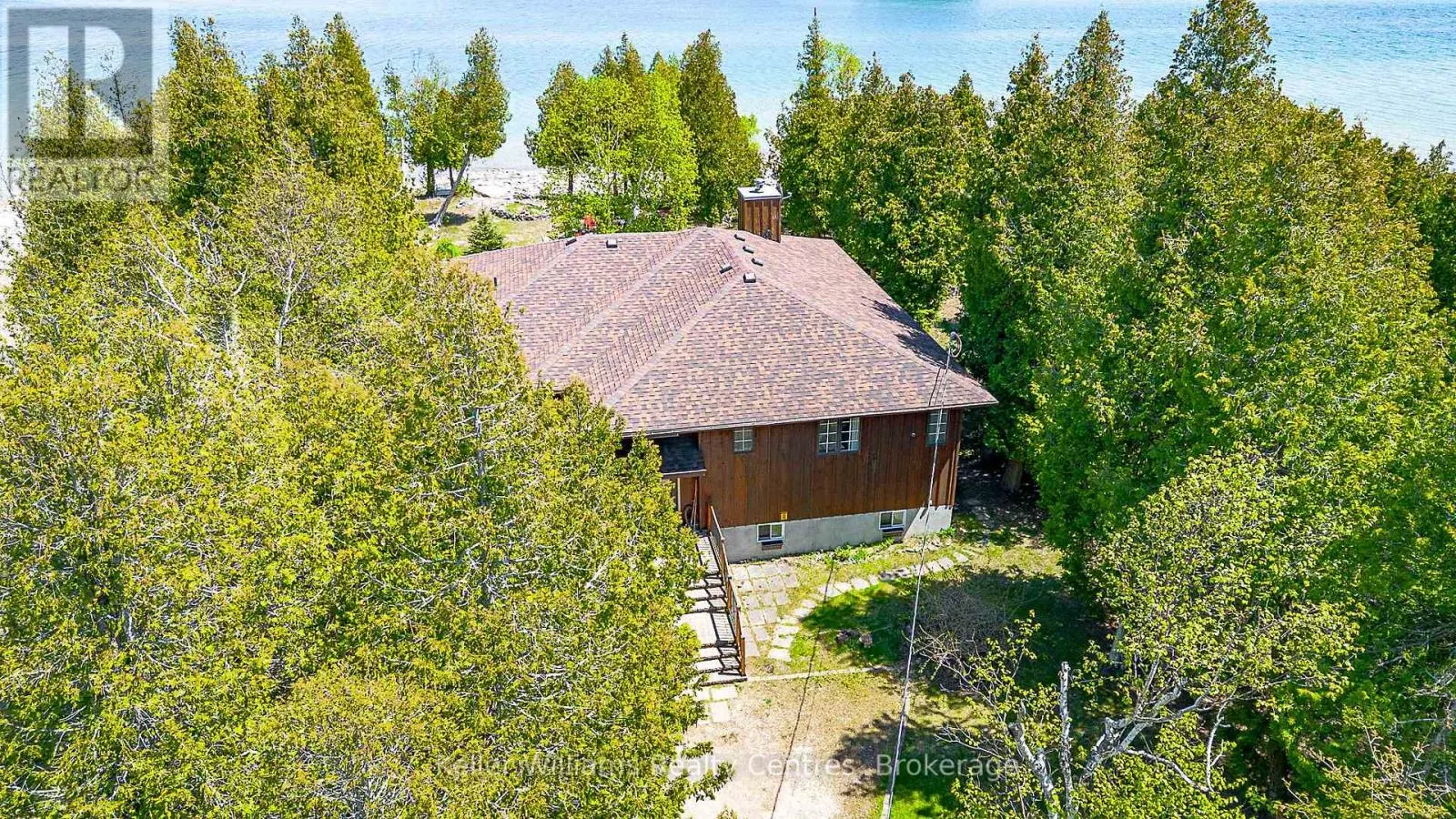137 PINE TREE HARBOUR ROAD