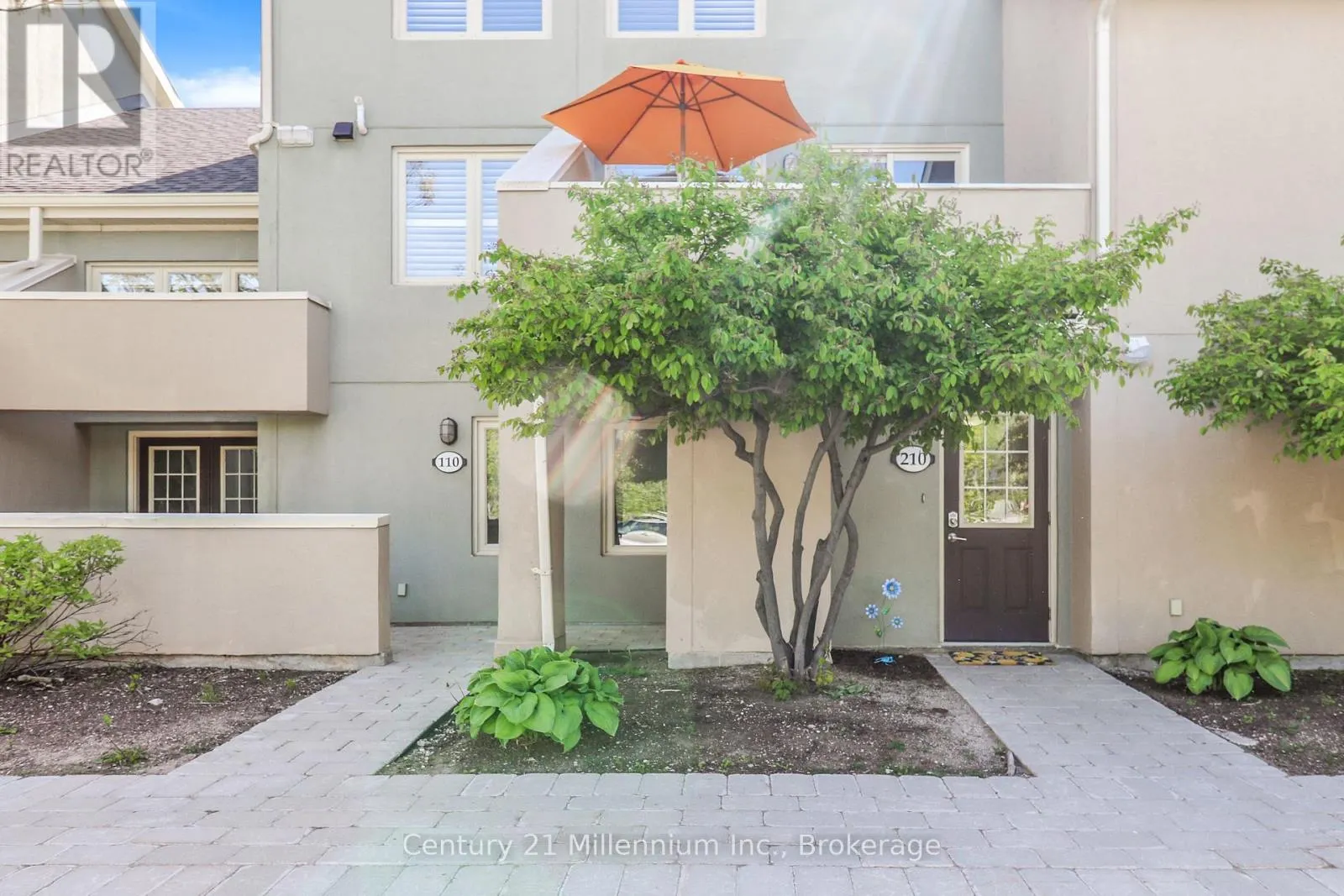 210 - 107 WINTERGREEN PLACE, #210