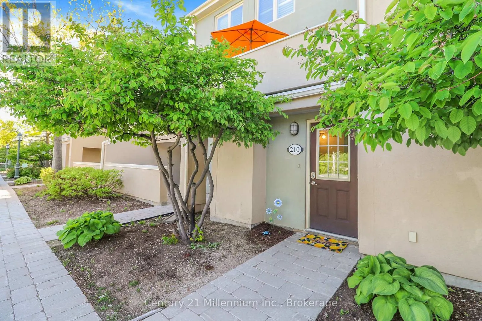 210 - 107 WINTERGREEN PLACE, #210