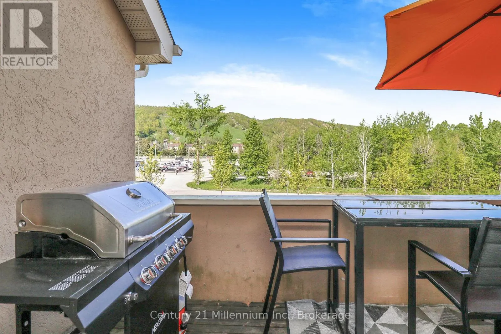 210 - 107 WINTERGREEN PLACE, #210